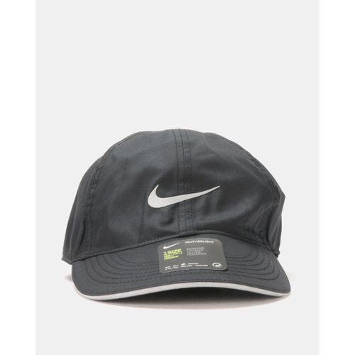 nike performance cap