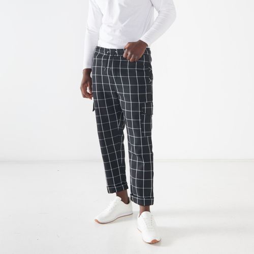 Suit trousers Muscle Fit  Dark greyChecked  Men  HM IN