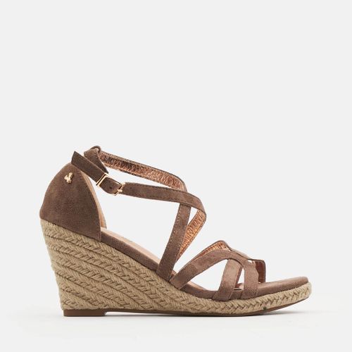 Drayco 12 Wedges Taupe Butterfly Feet | South Africa | Zando