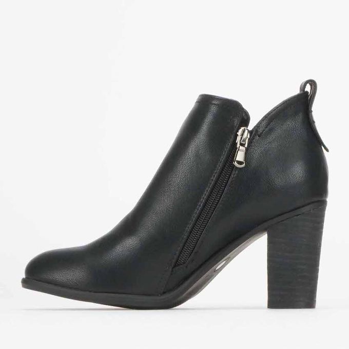 High Stacked Heel Ankle Boots Black Utopia | Price in South Africa | Zando