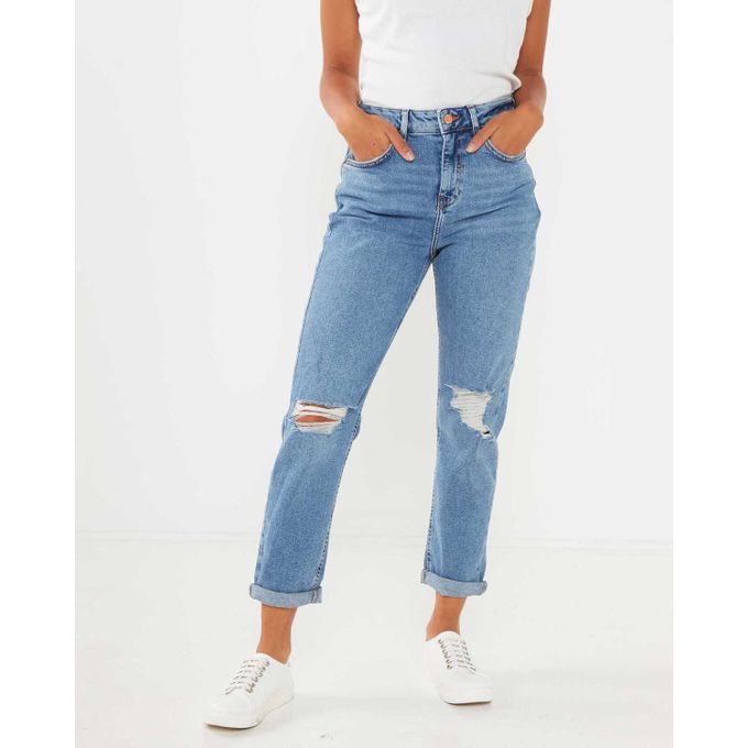 mom jeans with ripped knees
