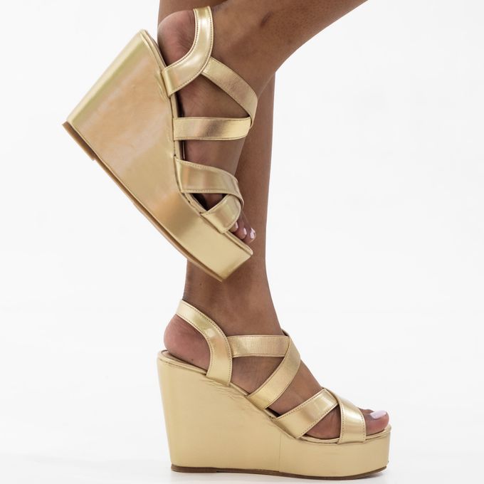 Buy Strappy Wedge Heels with Buckle Closure Online at Best Prices in India  - JioMart.