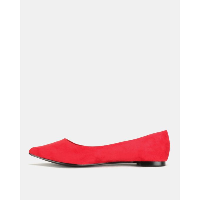 red pointy flats